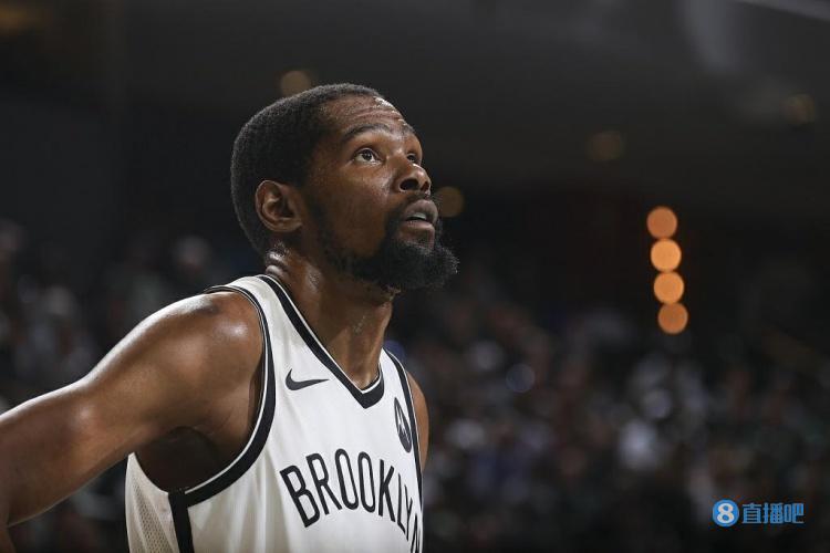 拒逆转！约基奇39+10+10威少9中2，里弗斯不满裁判，湖人旧将尽力