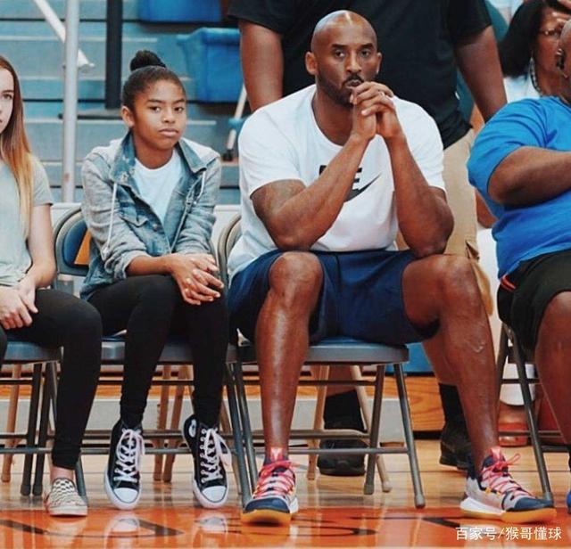 记者：兰克尔-泽在海牛出征杭州前拂袖而去，职业素养低