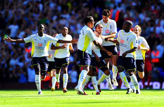 四川足协重磅罚单！日火瓦体禁赛5年，飞踹主裁，正随津门虎试训