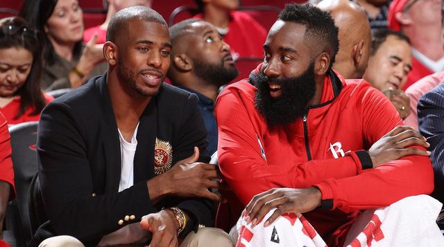 2板6助2抢，三分9中7 一己之力下起三分雨