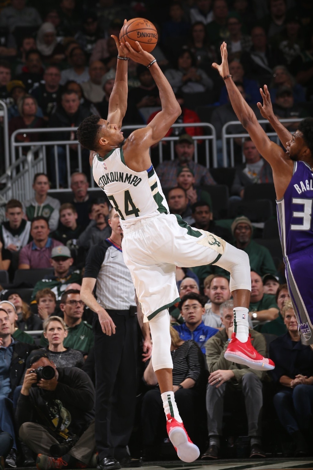 全设备体育数据可视化工具界面